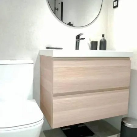 Apartamento Con Suite, Zona De Trabajo Y Yoga Wifi Y Garaje Castro Urdiales Exterior photo