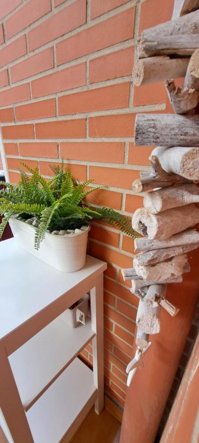 Con Suite, Zona De Trabajo Y Yoga Wifi Y Garaje Apartment Castro Urdiales
